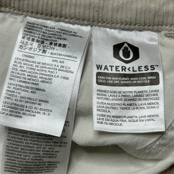 Levi’s Premium 70s High Flare Corduroy Pants Women’s 28 Ivory Cream High Waisted - Picture 11 of 14